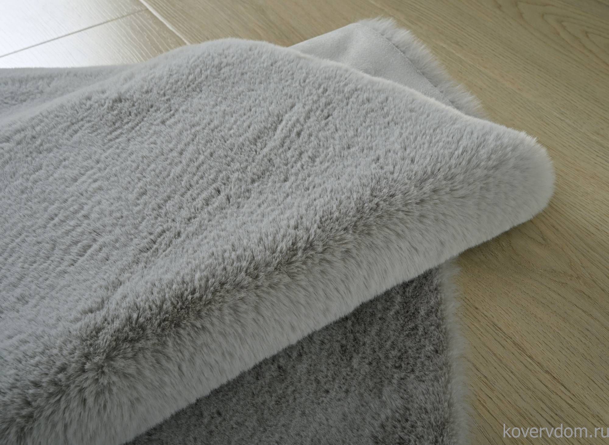 Ковер из искусственного меха RABBIT PREMIUM MS1000 L.GREY Круг